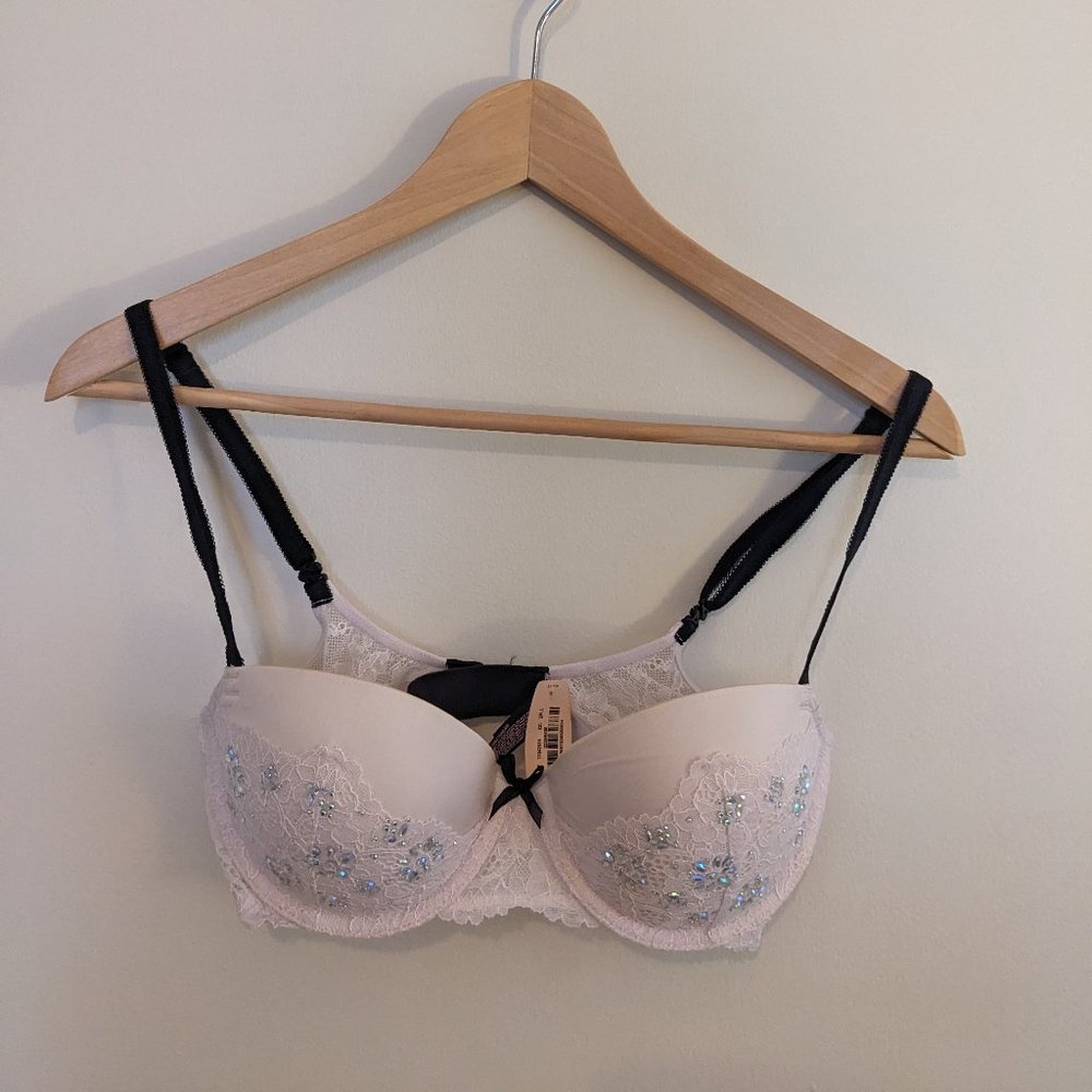 Victoria's Secret Rhinestone Bra + Panties 32D/Small